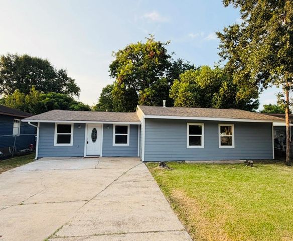 7115 Palmetto St, Houston, TX 77087