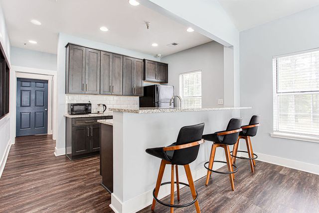 100 Wild Cir #1011, Clarkston, GA 30021