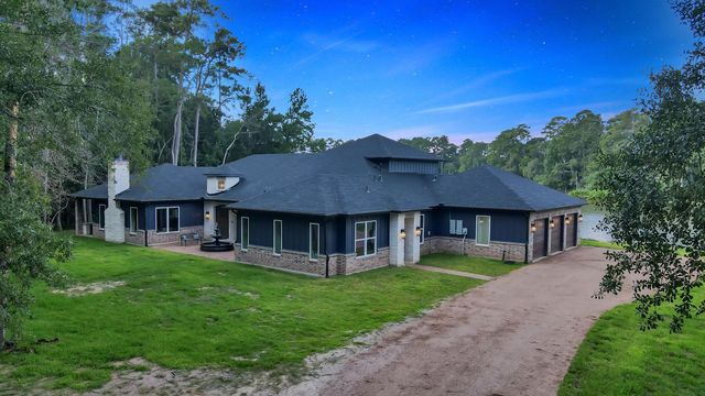 15937 Stagecoach Rd, Magnolia, TX 77355