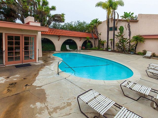 9807 Genesee Ave, San Diego, CA 92121