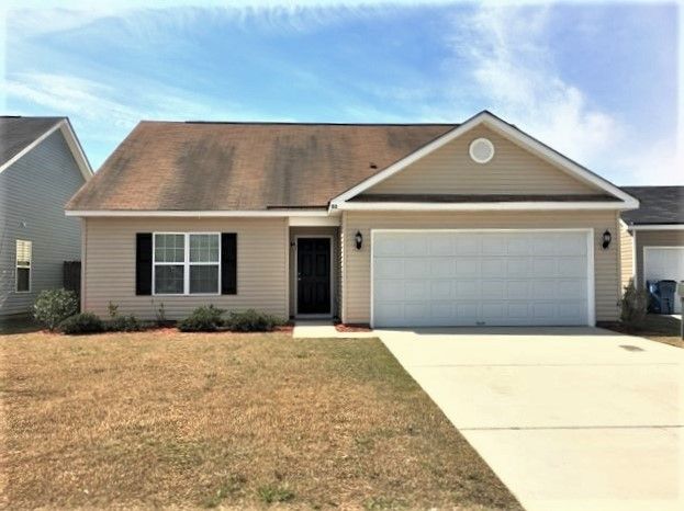 53 Rice Mill Rd, Port Wentworth, GA 31407