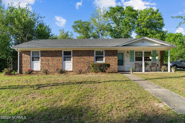 4929 Cantwell Road, Wilmington, NC 28411