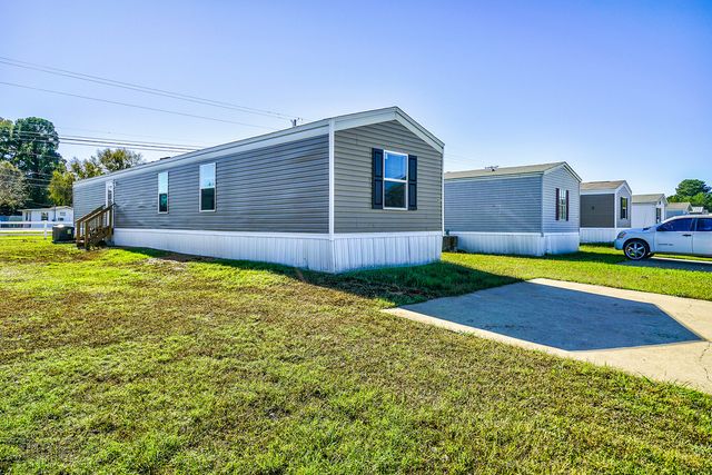 20 Harbour Rd NE, Rome, GA 30165