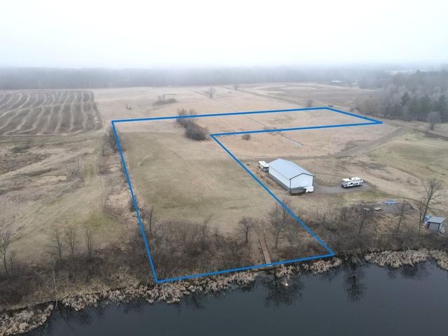 416th Ave NW, Braham, MN 55006