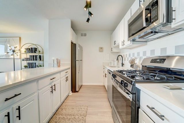1111 Park Ave #1-819, Baltimore, MD 21201