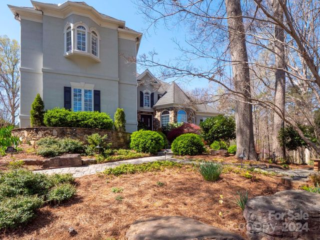 5904 Cabell View Ct, Charlotte, NC 28277