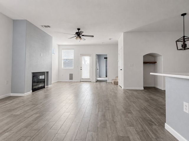 3221 N  37th St #15, Phoenix, AZ 85018