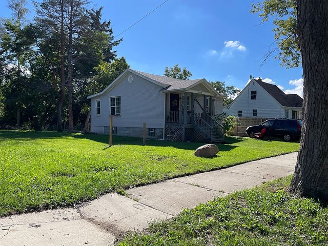 6058 Auburn St, Detroit, MI 48228