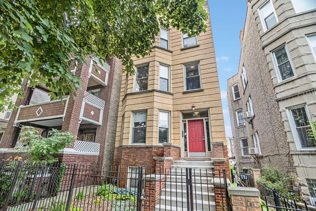 2626 N  Sawyer Ave #2, Chicago, IL 60647