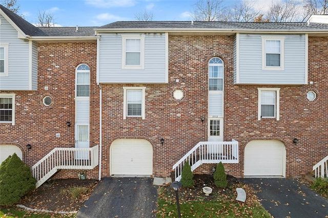 2502 Timberglen Dr, Imperial, PA 15126