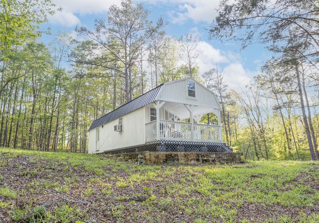 127 Coosa Rd, Titus, AL 36080