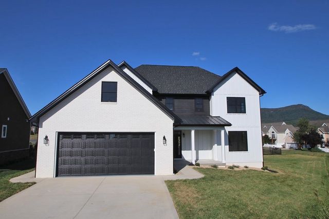 135 Alnwick Ct, Harrisonburg, VA 22801