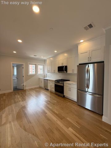 55 Gore St #2, Cambridge, MA 02141