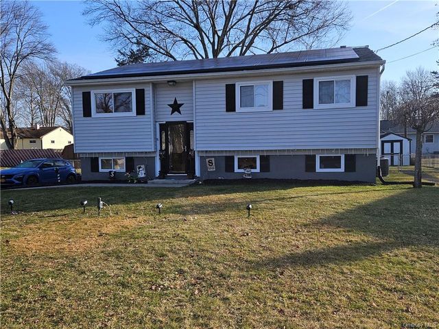 10 Donner Drive, Walden, NY 12586