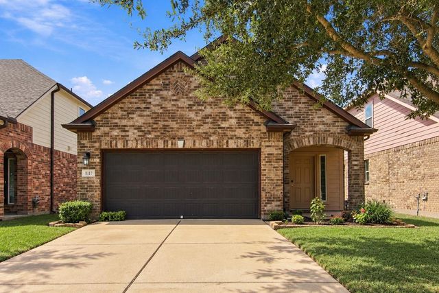 8117 E  Pine Creek Bnd, Cypress, TX 77433
