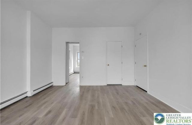 315 N  6th St #3, Allentown, PA 18102