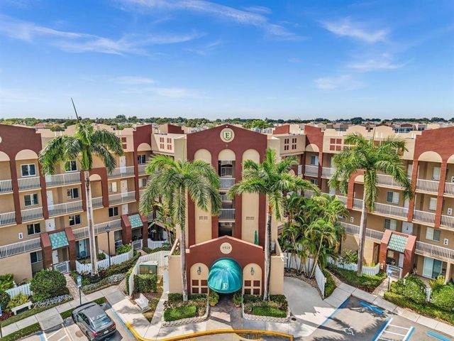 7715 Southampton Terrace #211, Tamarac, FL 33321