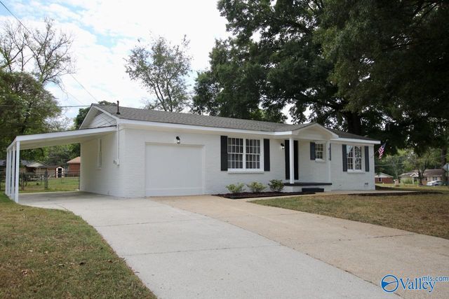 4216 Eastland Dr NW, Huntsville, AL 35810