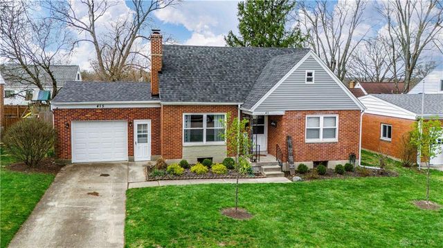 415 Early Dr E, Miamisburg, OH 45342