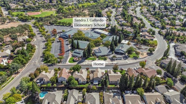 723 Stewart St, Folsom, CA 95630