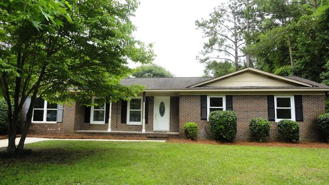 1206 Kenningston St, Wilmington, NC 28405