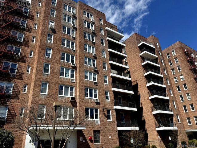 245 Rumsey Road #3E, Yonkers, NY 10701