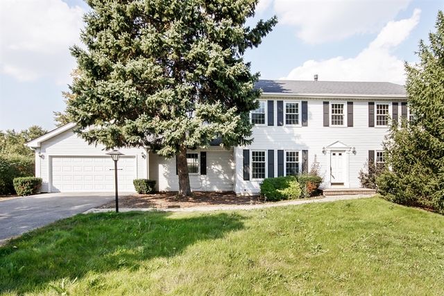 18W736 Oak Brook Rd, Oak Brook, IL 60523