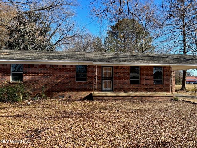 682 Powell St, Coldwater, MS 38618