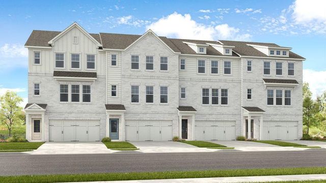 6121 Wayburn St, Tucker, GA 30084