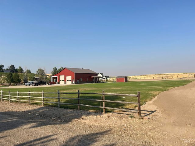 26464 Gail Ln, Middleton, ID 83644