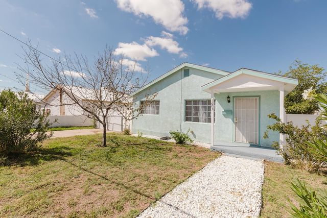 1603 Hawaii Ave, Alamogordo, NM 88310