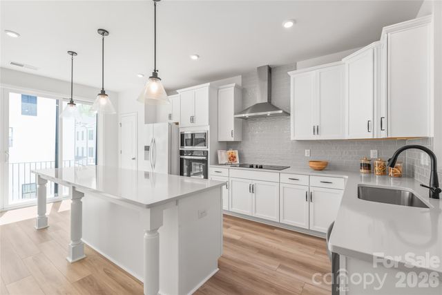 15309 Ballancroft Pkwy, Charlotte, NC 28277