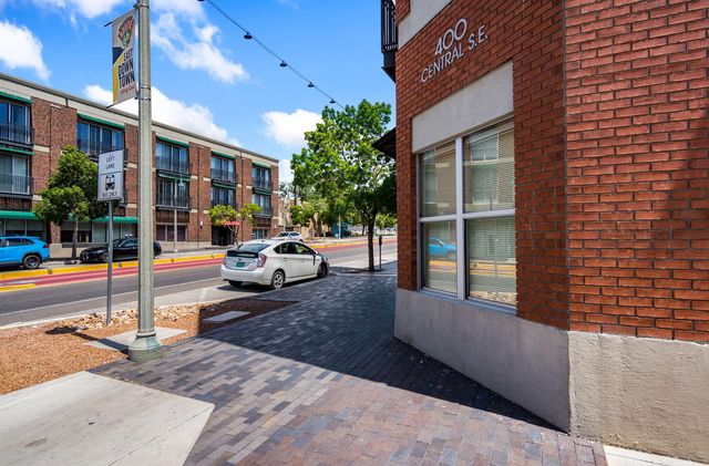 400 Central Ave  SE #305, Albuquerque, NM 87102
