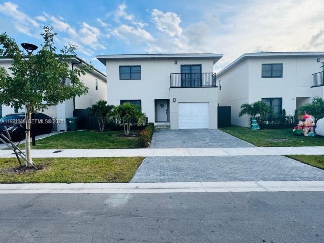 1312 NW 3rd St, Florida City, FL 33034