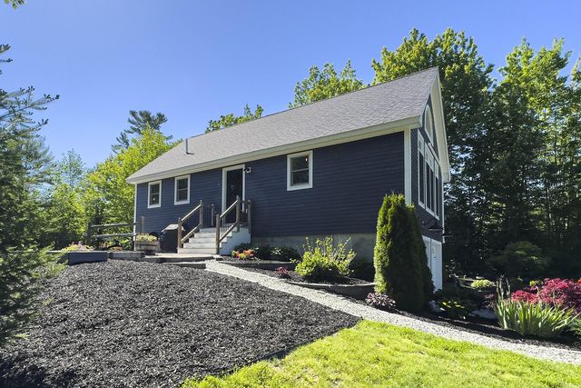 371 Union Road, Waldoboro, ME 04572