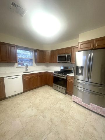 Address Not Disclosed, Yonkers, NY 10701