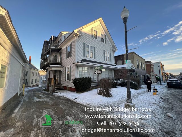 195 Main St #1, Waterville, ME 04901