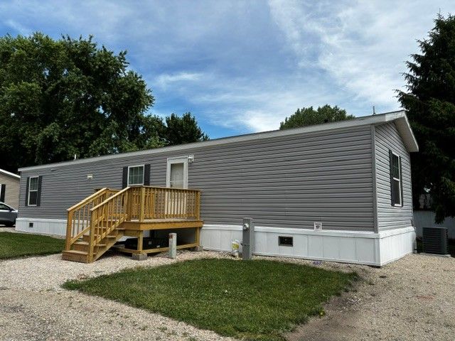 414 E  Jackson St #29, Seneca, IL 61360