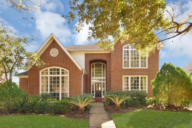 4622 Grand Cayman Dr, Sugar Land, TX 77479