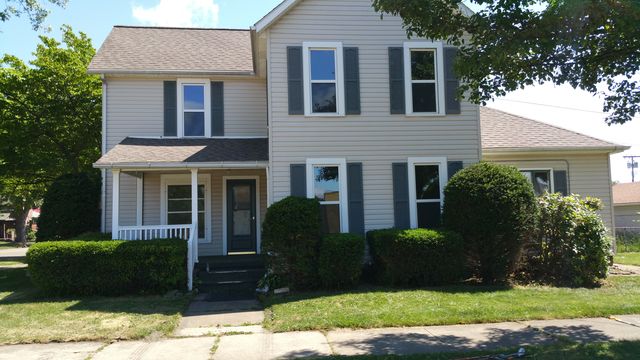 200 E  2nd St, Dover, OH 44622