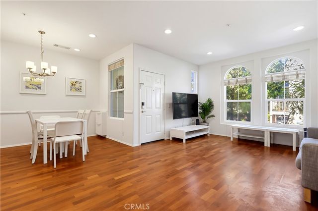 303 Terra Bella, Irvine, CA 92602