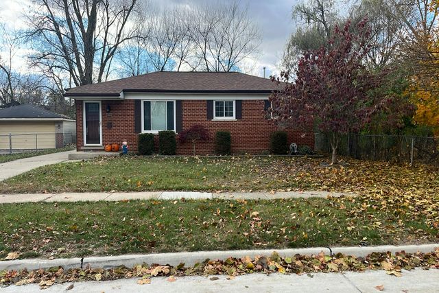 23031 Tuck Rd, Farmington Hills, MI 48336