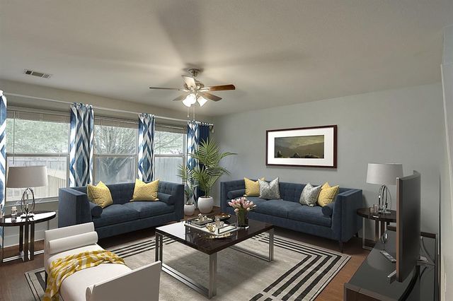 801 Brandi Cir, Kyle, TX 78640