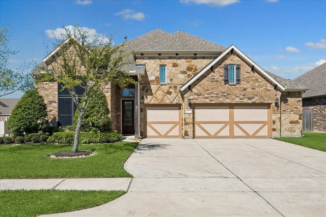 323 W  Bend Dr, League City, TX 77573