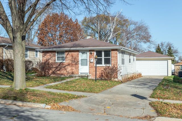 1298 Mather St, Green Bay, WI 54303