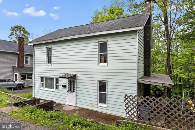 211 E  Church St, Susquehanna, PA 18847