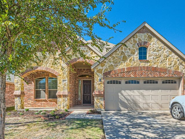 1006 Morris Ranch Ct, Forney, TX 75126