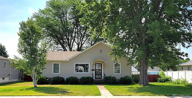 417 W 5th Street, Julesburg, CO 80737
