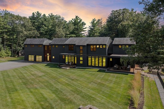 9-9A Ashley Rd, Southborough, MA 01772