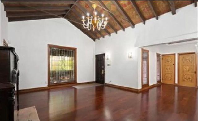 10808 Ashton Ave, Los Angeles, CA 90024
